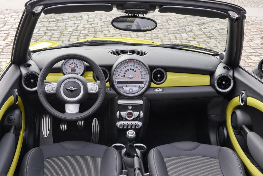  Mini Cooper S Cabrio 2009 года  (фото 57 из 130)